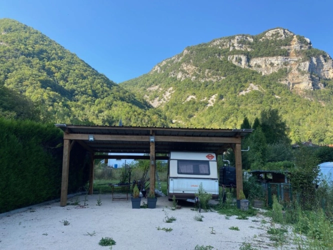Photos 40 - Foncière - Terrain de loisir à vendre  CHALEY (01) 204 m² avec carport