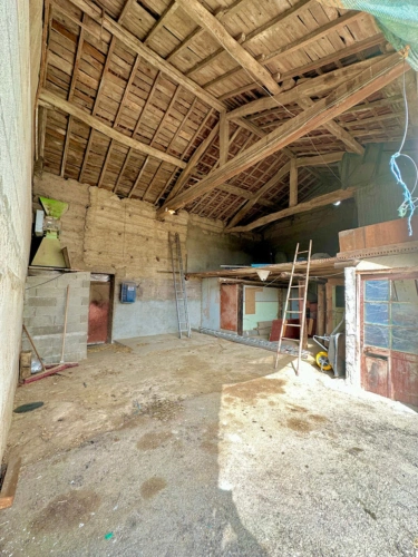 Photos 18 - Touristique - Dpt Rhône (69), à vendre AVEIZE,  Ferme, 4 chambres et nombreuses dépendances