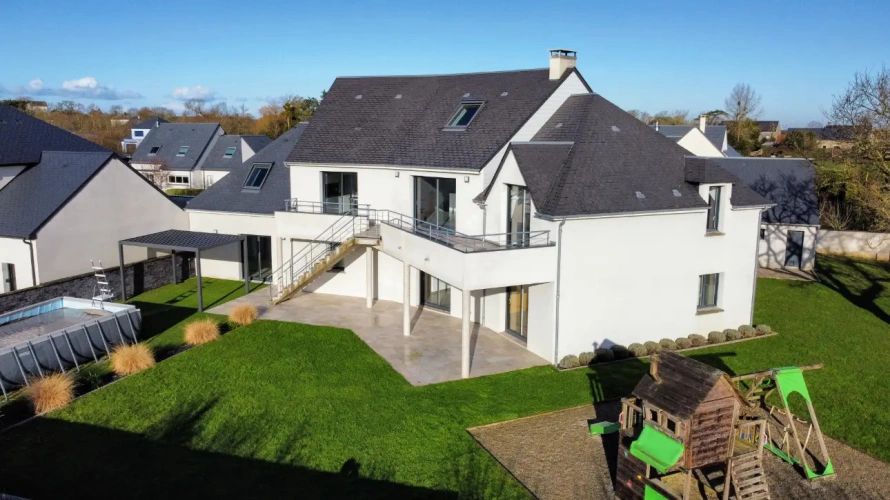 Photos 1 - Touristique - Maison de 300 m² dans le Cotentin, idéale pour accueil touristique ou résidence secondaire haut de gamme