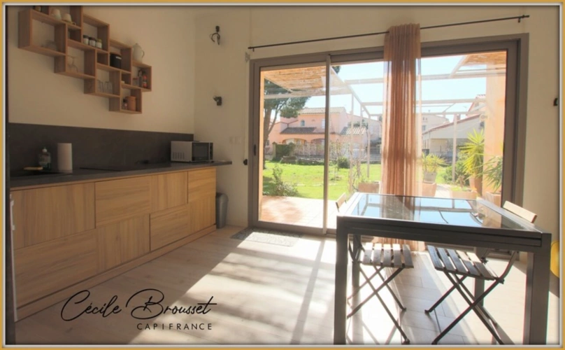 Photos 11 - Touristique - Propriete à vendre 10 pièces sur terrain de 1123m2 LE BOULOU (66)