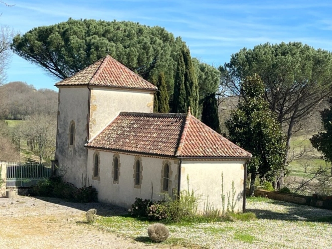 Photos 7 - Prestige - Elégant CHATEAU XIXs sur 70 ha, VUE PANORAMIQUE PYRÉNÉES, au bout d 'une allée,  Toulouse-Blagnac 1h30
