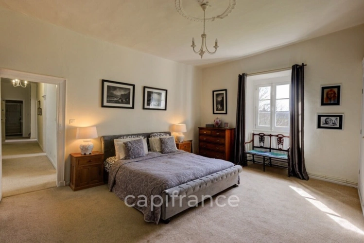 Photos 13 - Prestige - Propriété comprenant un château du 16eme siècle, une maison avec 3 chambres, un studio