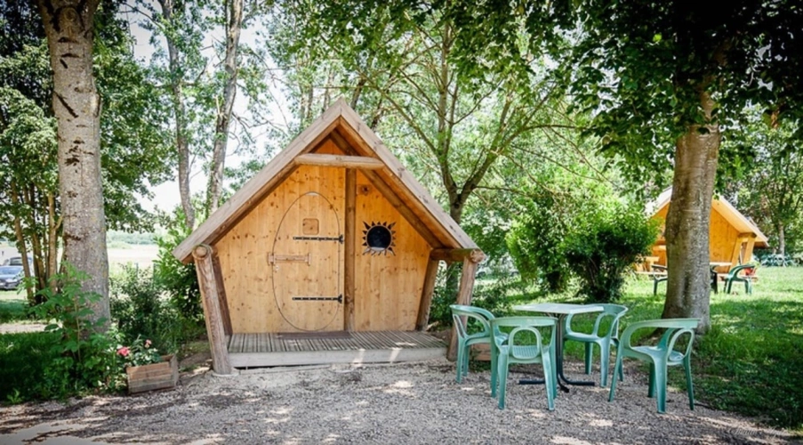 Photos 8 - Touristique - Dpt Saône et Loire (71), à vendre TOURNUS Camping sur 1ha et demi à 550 000 €