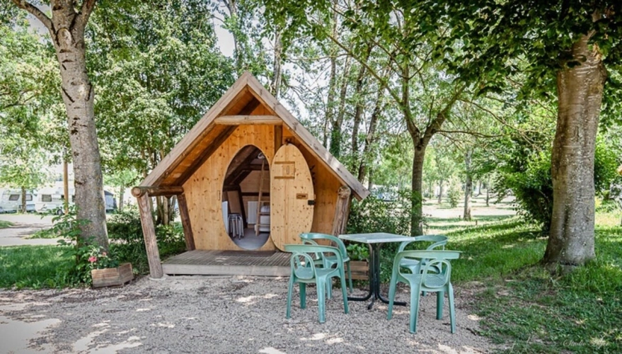 Photos 9 - Touristique - Dpt Saône et Loire (71), à vendre TOURNUS Camping sur 1ha et demi à 550 000 €