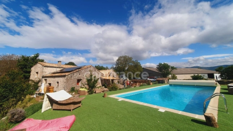 Photos 1 - Touristique - Propriété de charme à Blandas (GÎTE) DISPONIBLE EN LOCATION VENTE