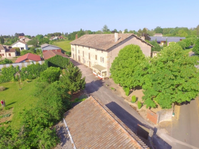 Photos 10 - Touristique - Dpt Saône et Loire (71), à vendre secteur Tournus Maison en pierre - ferme de maître sur environ 7 300 m2 de terrain à 490 000 €