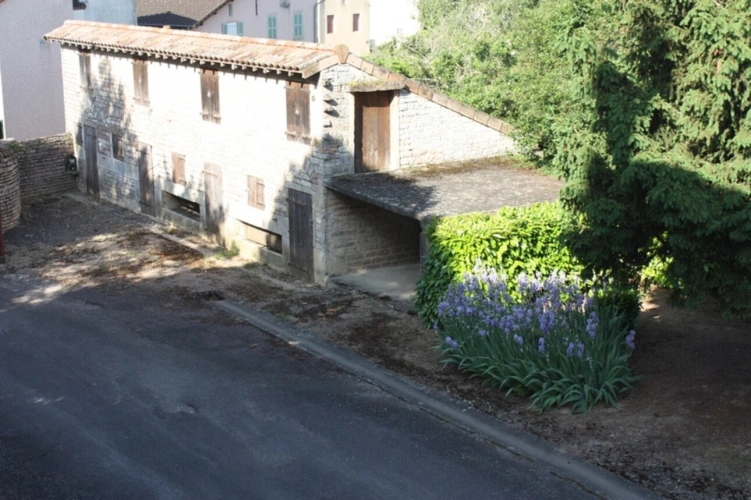 Photos 14 - Touristique - Dpt Saône et Loire (71), à vendre secteur Tournus Maison en pierre - ferme de maître sur environ 7 300 m2 de terrain à 490 000 €