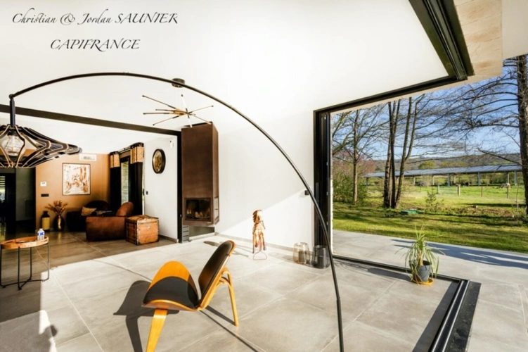 Photos 4 - Prestige - À VENDRE - MOULIN D’EXCEPTION À REVEL – PROPRIÉTÉ DE CHARME RÉNOVÉE SUR 11 HA AVEC PISCINE, ÉTANG, PHOTOVOLTAÏQUE & POTENTIEL HYDROÉLECTRIQUE à REVEL (31)