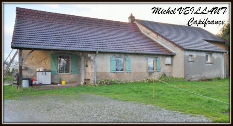 Photos 2 - Touristique - Propriete à vendre 5 pièces TREVOL (03), 3 chambres, terrain 30121 m²