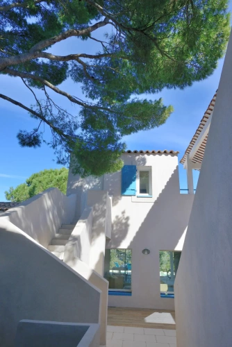 Photos 2 - Prestige - Villa d'Exception  Vue Mer et Étang