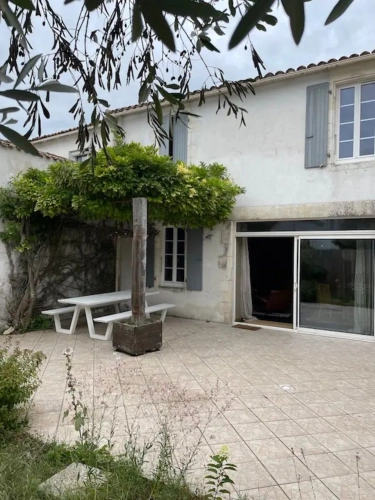 Photos 1 - Touristique - Maison de village sur l'ïle de Ré