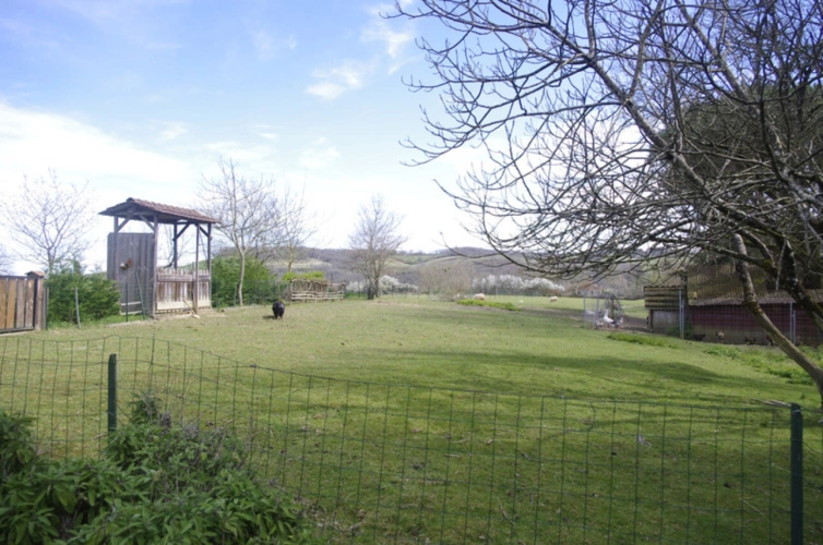 Photos 31 - Touristique - SAINT JEAN POUTGE, à vendre propriete de charme 8 pièces + potentiel gîtes indépendants sur 7.4 ha de terrain