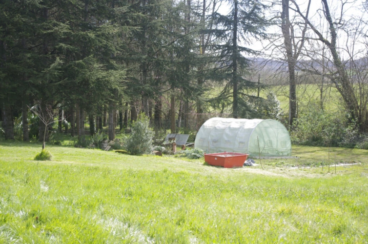 Photos 34 - Touristique - SAINT JEAN POUTGE, à vendre propriete de charme 8 pièces + potentiel gîtes indépendants sur 7.4 ha de terrain