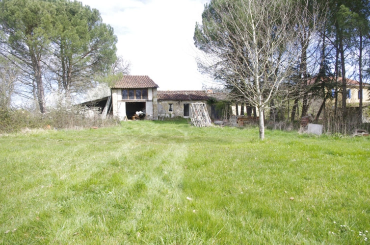 Photos 42 - Touristique - SAINT JEAN POUTGE, à vendre propriete de charme 8 pièces + potentiel gîtes indépendants sur 7.4 ha de terrain