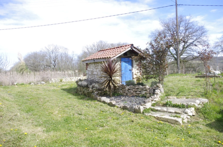 Photos 44 - Touristique - SAINT JEAN POUTGE, à vendre propriete de charme 8 pièces + potentiel gîtes indépendants sur 7.4 ha de terrain