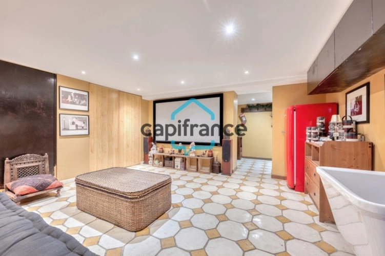 Photos 20 - Prestige - Demeure de charme, à vendre, 9 pièces NOGENT SUR MARNE (94), aux abords du Bois de Vincennes