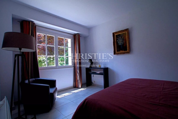 Photos 17 - Prestige - Charmante propriété dans le Médoc avec une maison principale, un gite, une annexe et une piscine