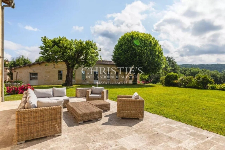 Photos 5 - Viticole - Deux maisons en pierre entièrement rénovées avec dépendances et petit vignoble à 15 min de Saint-Emilion