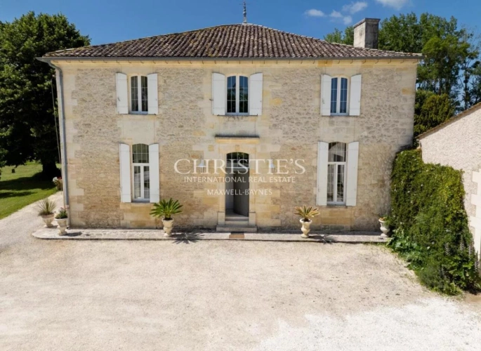 Photos 4 - Viticole - A vendre beau domaine viticole clé en main sur les rives de la Dordogne à proximité de Saint-Emilion