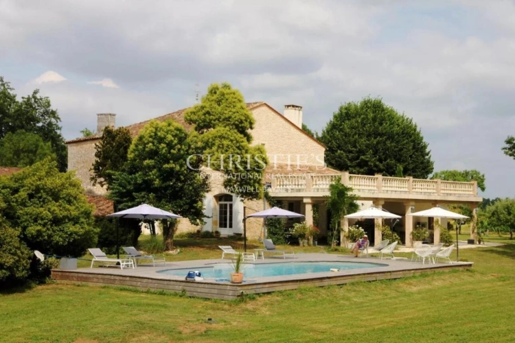 Photos 5 - Viticole - A vendre beau domaine viticole clé en main sur les rives de la Dordogne à proximité de Saint-Emilion