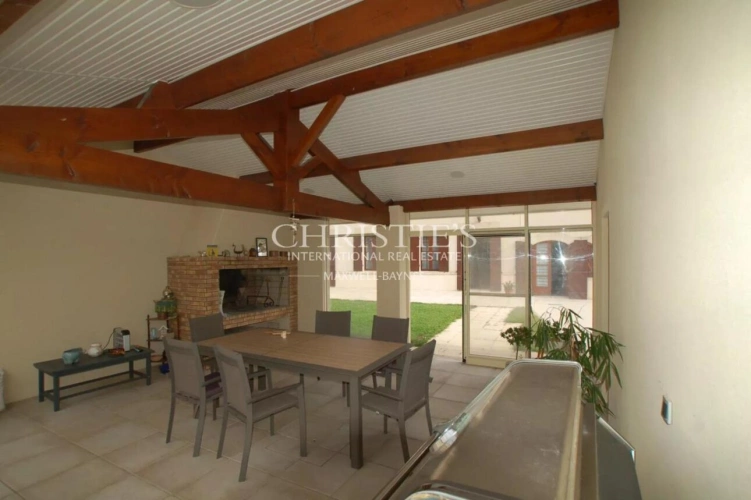 Photos 11 - Viticole - Propriété en excellent état, chai performant et vignoble très bien tenu