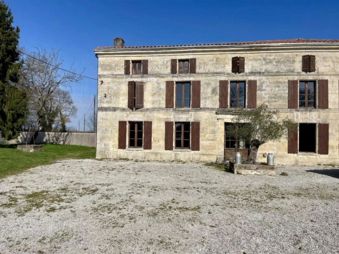 Photos 13 - Prestigious - House