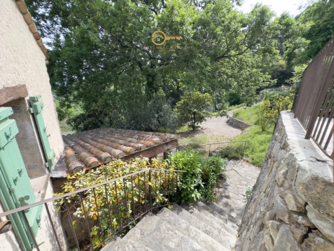 Photos 23 - Touristique - Propriété de charme avec vue – 2,3 hectares de terrain – Appartement indépendant – Fayence