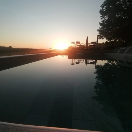 Photos 41 - Prestige - MIELAN 6 minutes: PROPRIETE de CHARME XVIIIs avec VUE, 5 chambres, garage, 1hectare, piscine, rénovation de qualité pour famille ou /et chambres d hôtes