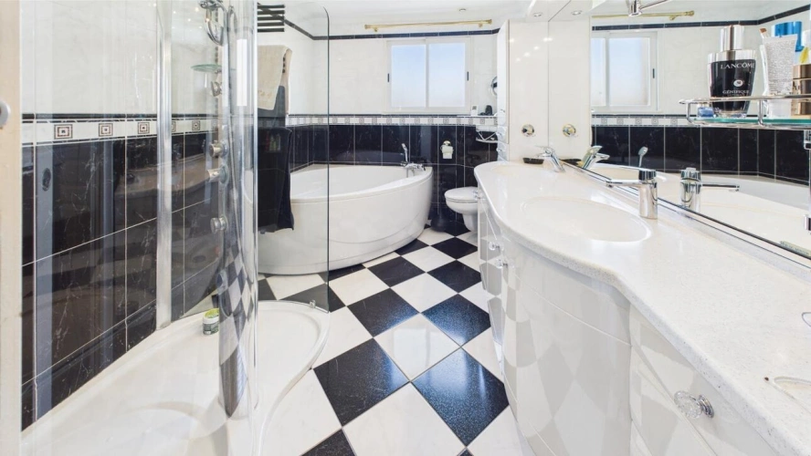 Photos 9 - Prestige - Propriété