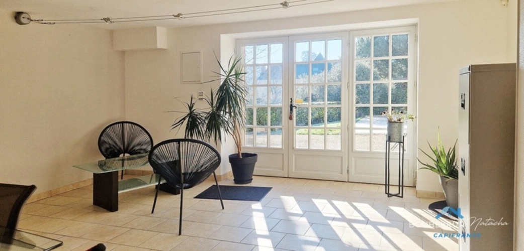 Photos 18 - Tourist - Property in Beaumontois-en-Périgord (24): renovated house 7p 190 m2, cottage m2, commercial premises