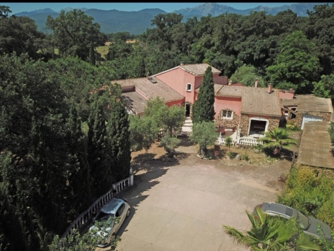Photos 1 - Prestige - Dpt Corse (20), à vendre PRUNELLI DI FIUMORBO IDÉAL POUR MAISON D'HÔTES PROPRIÉTÉ DE 550m² sur 2500m² de terrain avec piscine