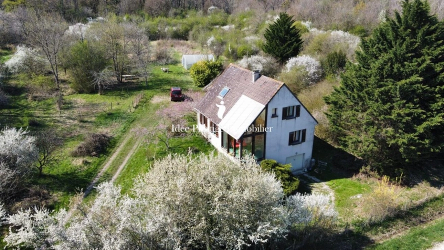 Photos 1 - Prestigious - Maison isolée environnée de nature