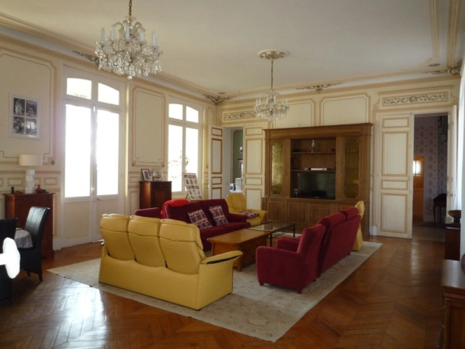 Photos 2 - Prestigious - Department Aisne (02), CHATEAU THIERRY center, 1850 residence of 600 m² of living space and enclosed