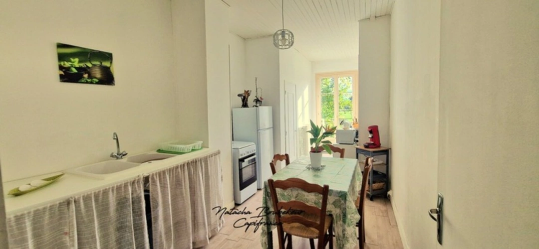Photos 21 - Prestige - Maison de maître au bord de la Dordogne, 297 m2, 10 p, avec dépendances + piscine