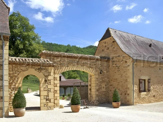 Photos 1 - Prestige - PERIGORD PROPRIETE 23 HA GITES RIVIERE PRL
