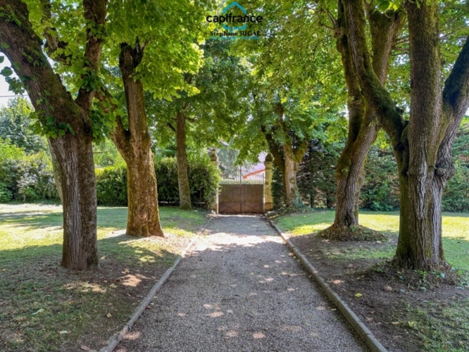 Photos 16 - Prestigious - Property for sale 12 rooms VILLENEUVE SUR LOT (47) Property of 380m2 of living space on 8342m2 of en
