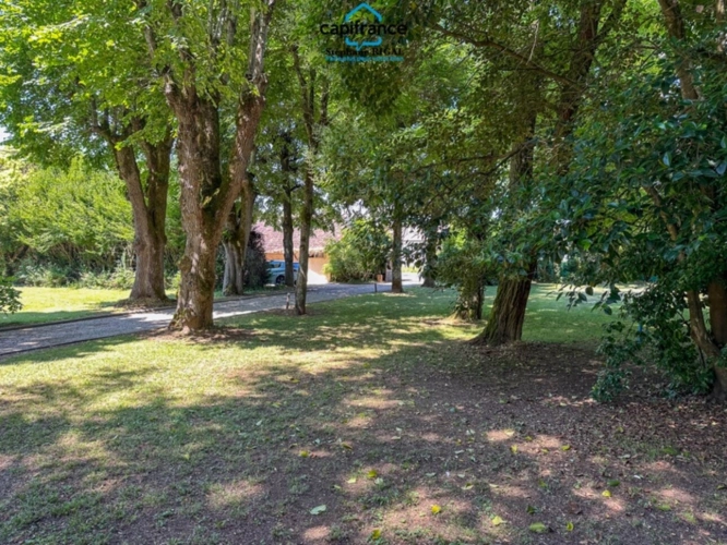 Photos 21 - Prestigious - Property for sale 12 rooms VILLENEUVE SUR LOT (47) Property of 380m2 of living space on 8342m2 of en