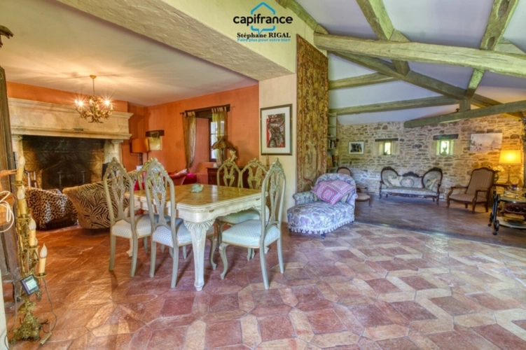 Photos 9 - Équestre - Propriete à vendre 7 pièces FUMEL (47) Propriété de 230m2 sur 11ha de prairie et de bois. Piscine et lac