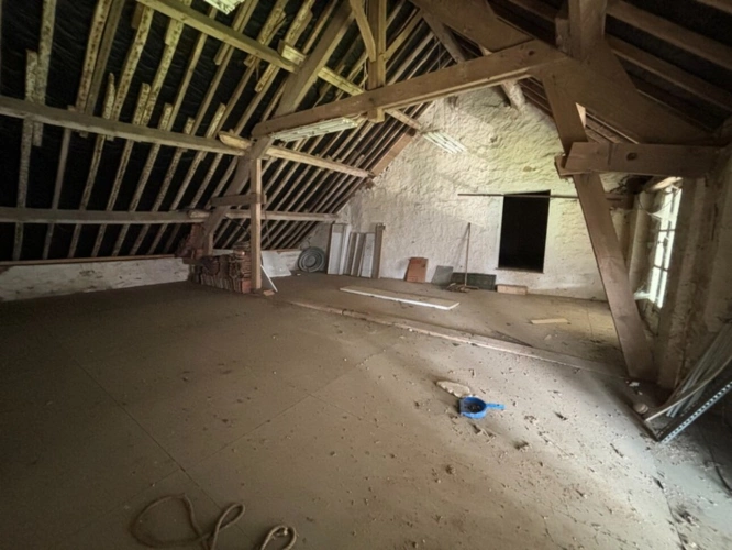 Photos 10 - Touristique - grange à vendre 3 pièces de 200 m²  VERDELOT (77)