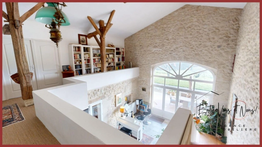 Photos 4 - Touristique - PROPRIETE 288M2, DÉPENDANCES SUR 8,4HA