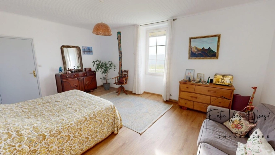 Photos 12 - Touristique - PROPRIETE 288M2, DÉPENDANCES SUR 8,4HA
