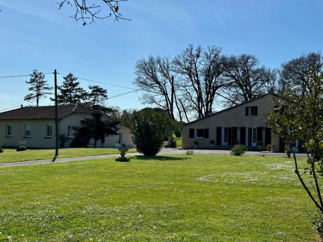Photos 4 - Prestige - Dpt Gers (32), à vendre proche de VIC-FEZENSAC - propriété de 19,7 Ha - 2 maisons 164 m2 et 222 m2 - Plain pied