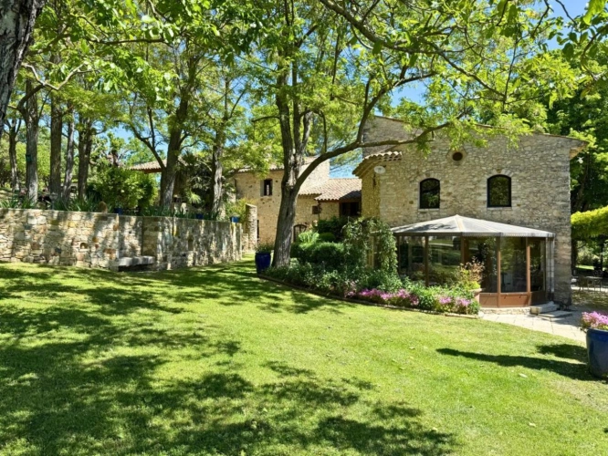 Photos 2 - Prestige - Propriété en pierre du XVIIe siècle