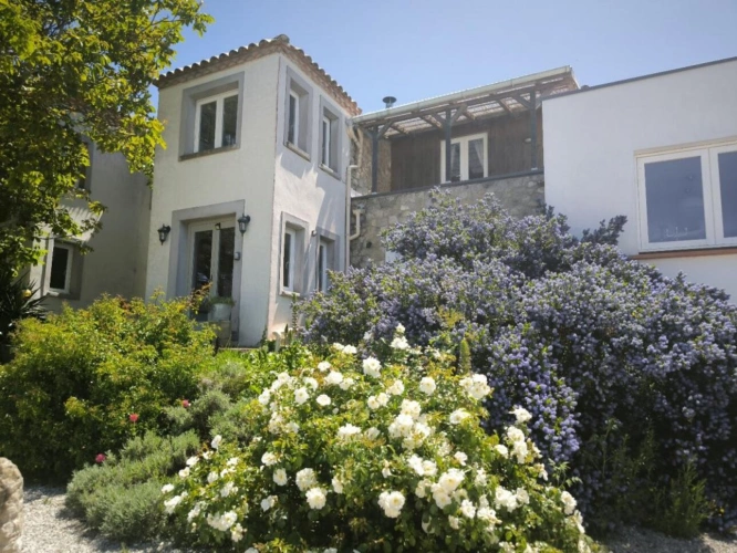 Photos 4 - Prestigious - Estate