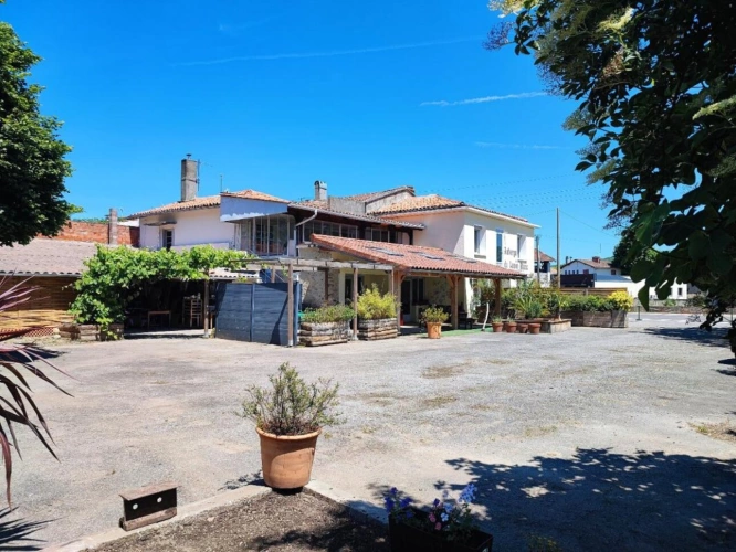 Photos 1 - Touristique - Propriété