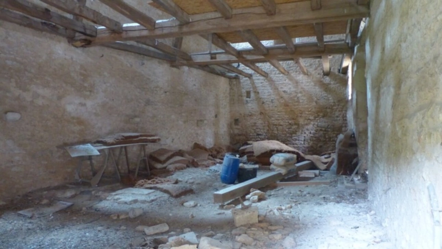 Photos 1 - Tourist - Barn for sale AIRVAULT (79) land 194 m²