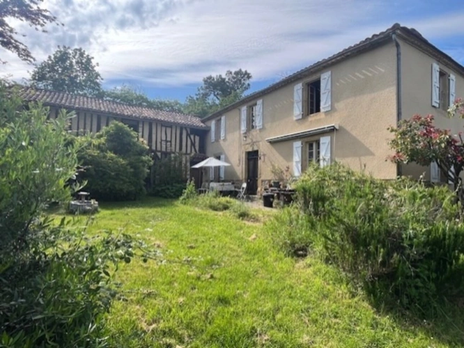 Photos 25 - Prestige - PLAISANCE DU GERS-MARCIAC, AUTHENTIQUE PROPRIETE RURALE 2 hecataressans voisin, sans vis à vis, un peu cachée et pourtant avec une jolie vue sur coteaux gascons