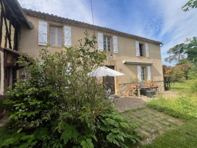 Photos 43 - Prestige - PLAISANCE DU GERS-MARCIAC, AUTHENTIQUE PROPRIETE RURALE 2 hecataressans voisin, sans vis à vis, un peu cachée et pourtant avec une jolie vue sur coteaux gascons