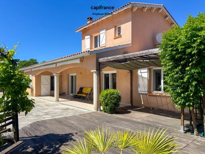 Photos 3 - Prestige - Propriete à vendre 8 pièces MONTAYRAL (47) Maison de 170m2 habitables sur terrain clos de 2013m2