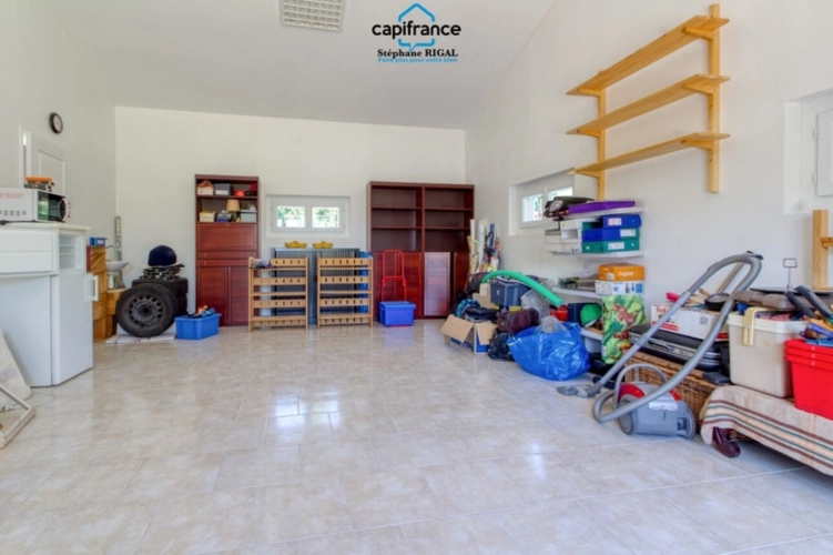 Photos 24 - Prestige - Propriete à vendre 8 pièces MONTAYRAL (47) Maison de 170m2 habitables sur terrain clos de 2013m2